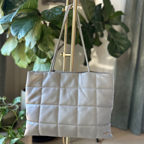 House Of Want Handbags - House of want Gray Quilted Tote Bag